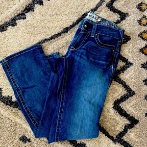 28S Ariat Jeans